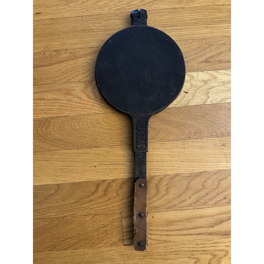 Antique Norwegian Scandinavian Mustad Cast Iron Krumkake Cookie Pizzelle Base